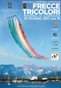 Esibizione Frecce tricolori a Carrara 2011